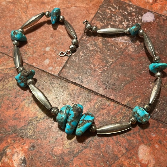 Vintage turquoise and silver melon bead nugget choker necklace - Picture 6 of 7